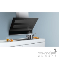 Кухонная вытяжка Siemens iQ700 LC98KA570 черное стекло