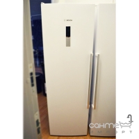 Отдельностоящий холодильник однокамерный Bosch KSV36BW30 белый