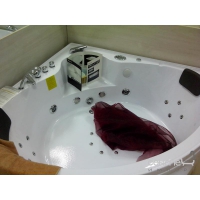 Гідроаеромасажна ванна акрилова Iris TLP-638
