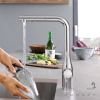 Сенсорный смеситель для кухни с выдвижным изливом Grohe Essence Foot Control 30311000 хром