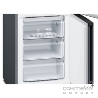 Отдельностоящий двухкамерный холодильник с нижней морозильной камерой Siemens IQ300 KG39NXB35 черный