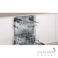 Встраиваемая посудомоечная машина на 12 комплектов посуды Bosch SMV24AX20K