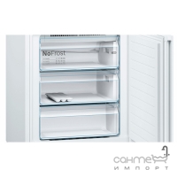Отдельностоящий двухкамерный холодильник с нижней морозильной камерой Bosch Serie 4 NoFrost KGN49XW306 белый