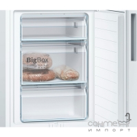 Отдельностоящий двухкамерный холодильник с нижней морозильной камерой Bosch Serie 4 KGV36UW206