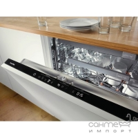 Вбудована посудомийна машина на 13 комплектів Gorenje GV 68260