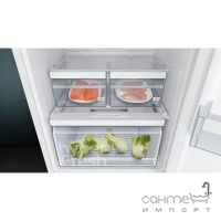 Окремий двокамерний холодильник із нижньою морозильною камерою Siemens KG39NVW316 білий