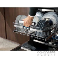 Вбудована посудомийна машина на 13 комплектів посуду Electrolux EEC987300L