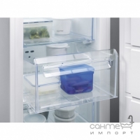 Отдельностоящий двухкамерный холодильник с нижней морозильной камерой Electrolux EN3853MOX серый