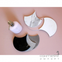 Декоративний керамічний елемент (луска) під мармур Kotto Ceramica Scales CM 3115 SC Carrara (d 147 mm)